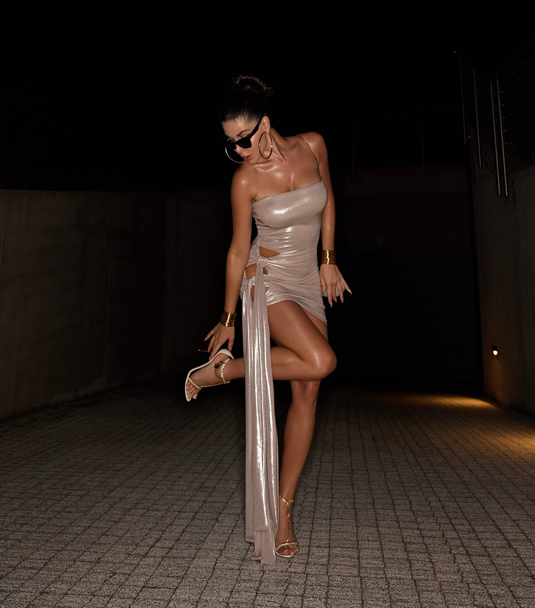 201025Bailey-dress,-champagne2