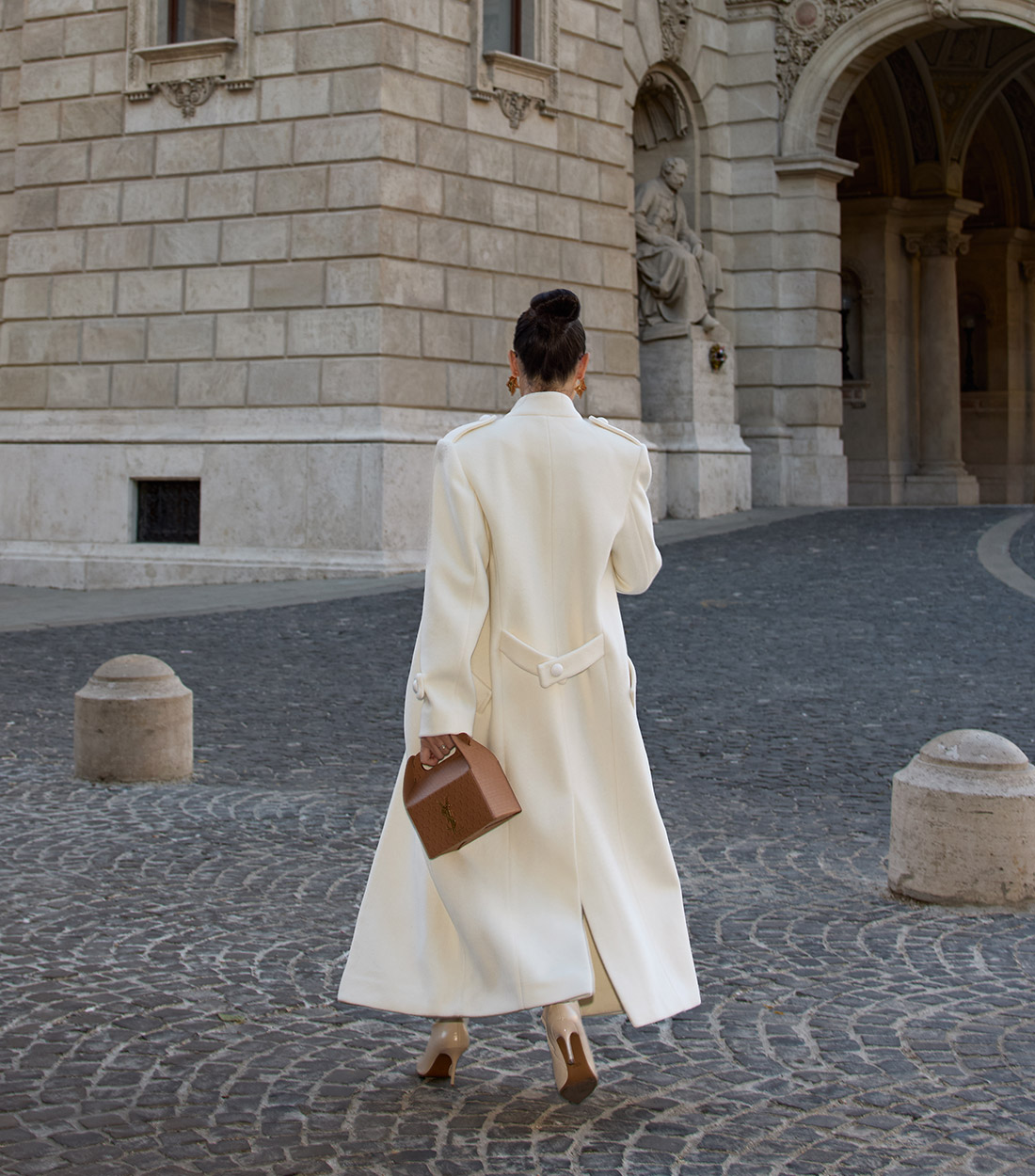 061125Sophie-coat,-milky2